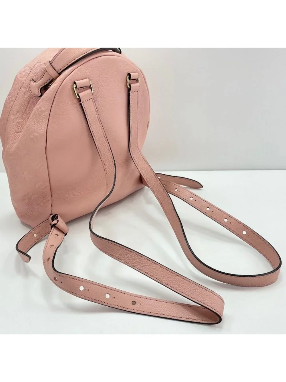 Louis Vuitton this authentic
